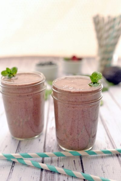 Mint Berry Breakfast Smoothie