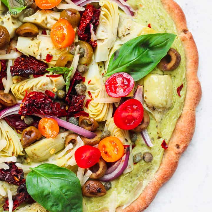 Loaded Mediterranean Pizza with Cashew Sauce by itzraininggreen - FoodSocial