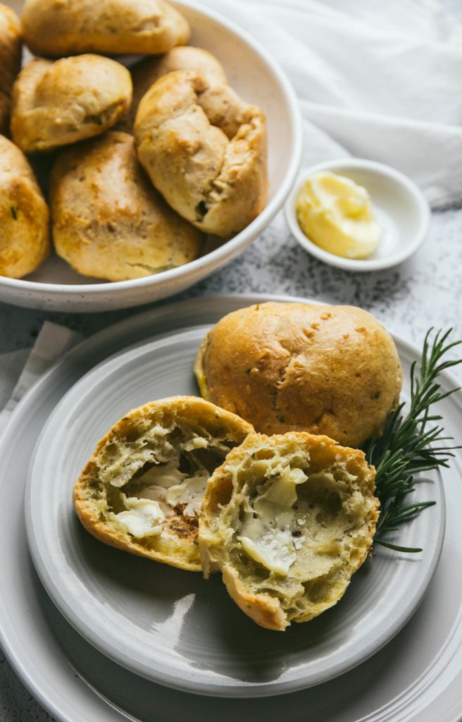 Rosemary Garlic Dinner Rolls by lovecheflaura - FoodSocial