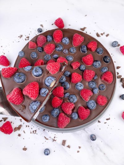 No-Bake Chocolate Berry Tart