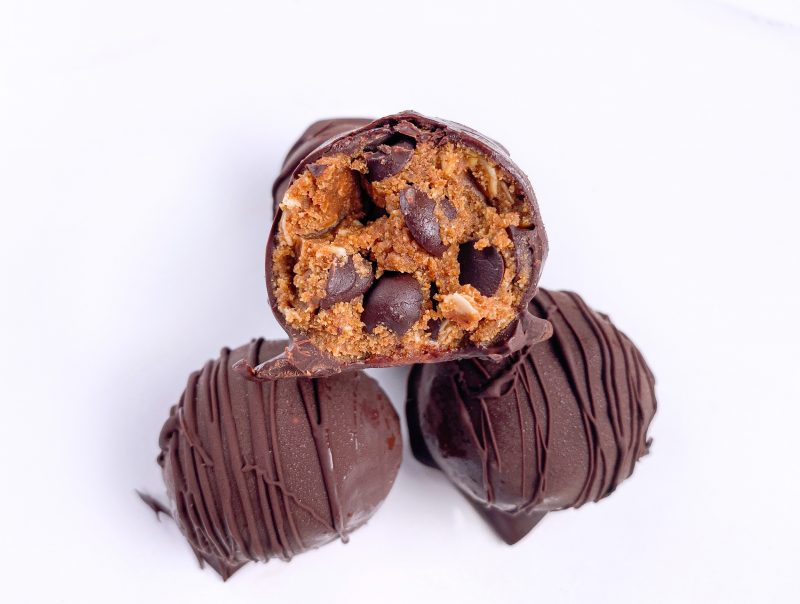Oatmeal Cookie Dough Truffles by Evolved Chocolate - FoodSocial