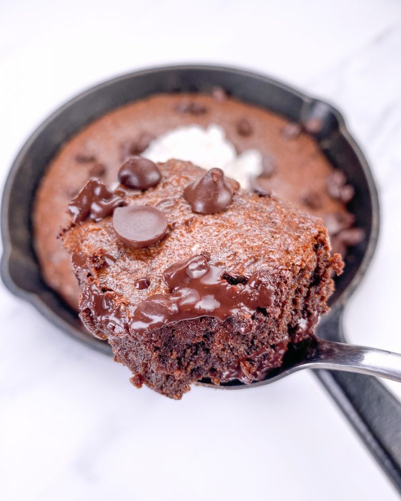 Paleo Brownie Skillet by Evolved Chocolate - FoodSocial