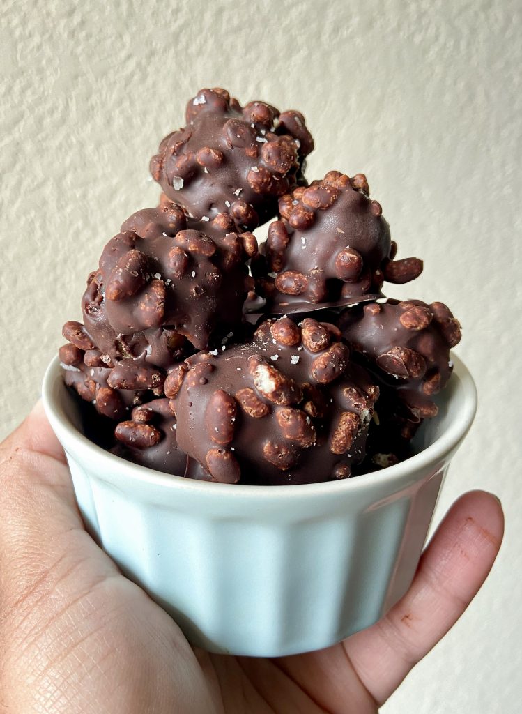 Banana Snickers Crunch by Pooja Parikh - FoodSocial