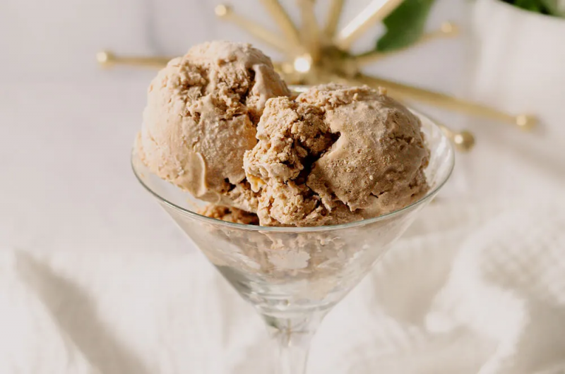 Sugar-Free Coffee Ice Cream in a Jar by Julia - FoodSocial