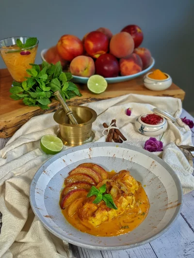 Khoresh Hulu – Saffron Chicken and Peach Stew