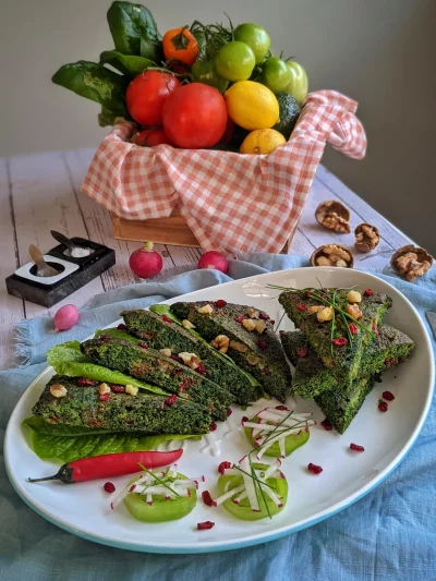 Kuku Sabzi (Fresh Herb and Leek Frittata)