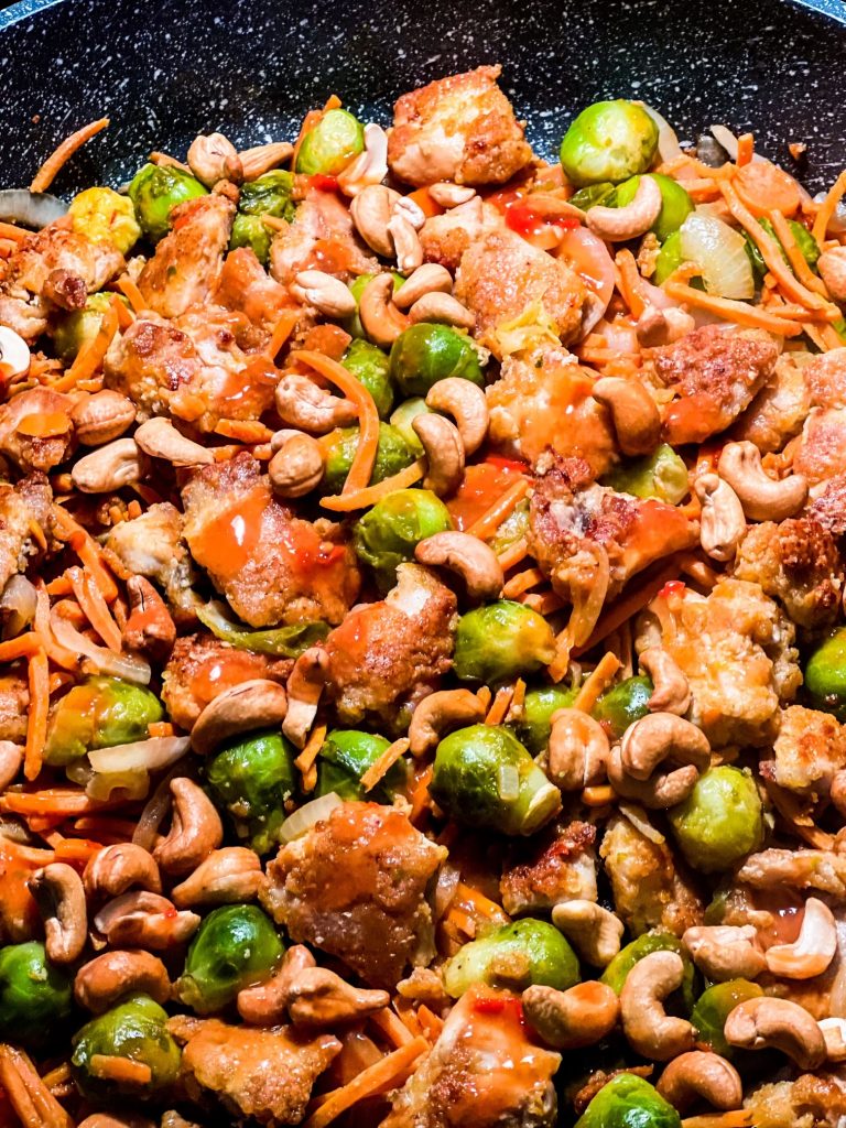 Crispy Sweet Chili Chicken & Cashews by Penny's Primal - FoodSocial