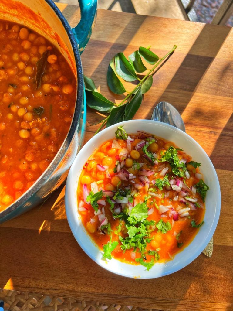 Spiced Yellow Pea Soup (Whole30) by Masala Paleo - FoodSocial