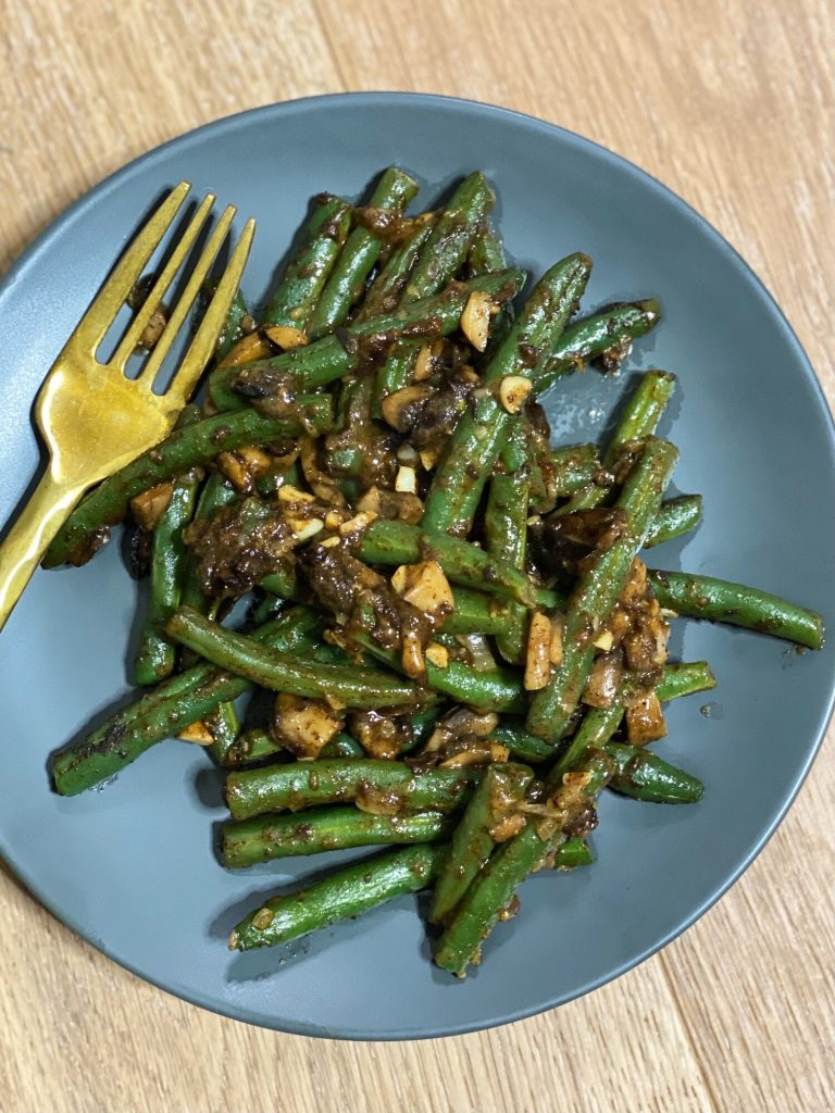 Paleo and Vegan Friendly Green Bean Casserole by sweatspace - FoodSocial