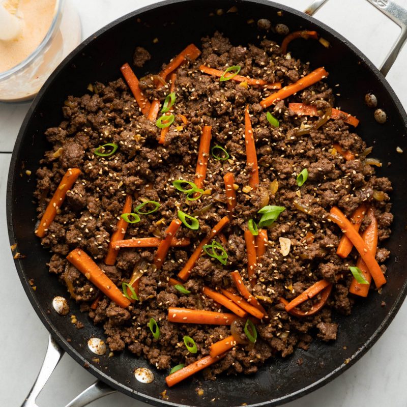 Paleo Korean Beef Bowls with a Kimchi Aioli by Paleoish - FoodSocial