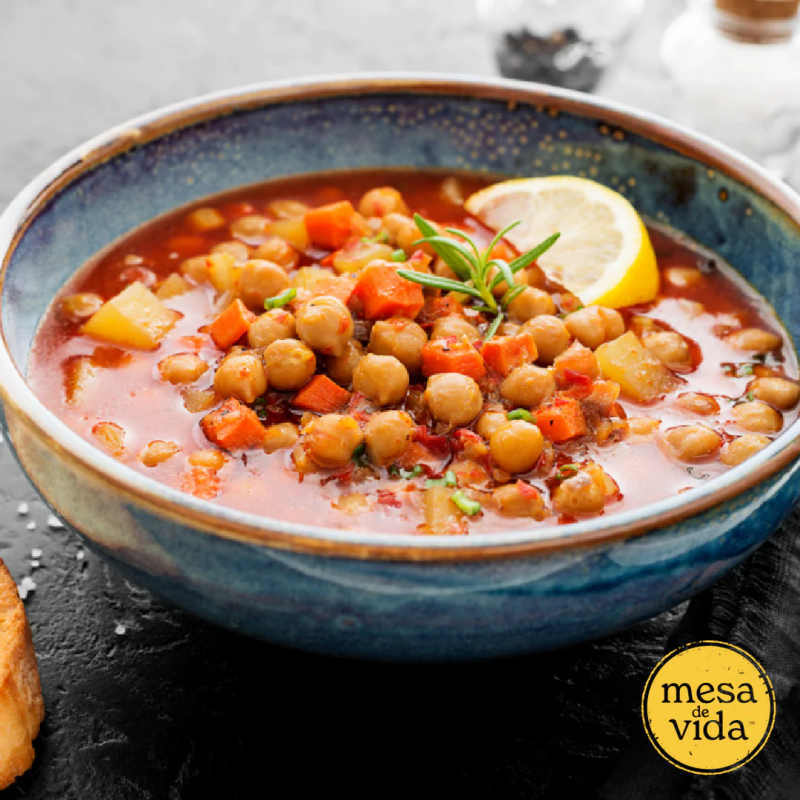 Slow Cooker Chickpea & Vegetable Soup by Mesa de Vida - FoodSocial