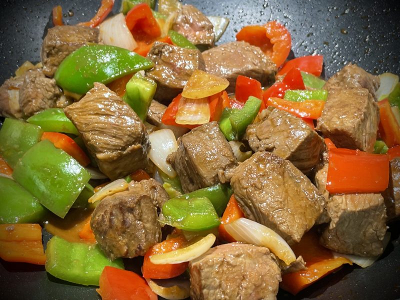 Easy Keto Beef Stir Fry by Keto Asian Flavours - FoodSocial