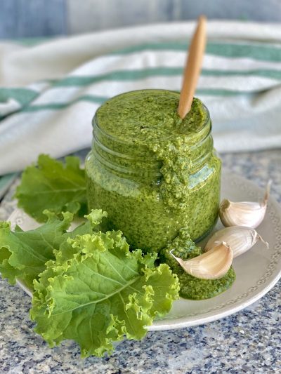 Paleo Kale Pesto