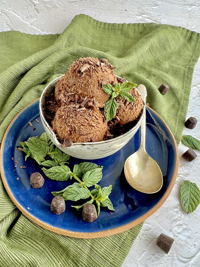 Chocolate Mint Ice Cream by Back Porch Paleo - FoodSocial