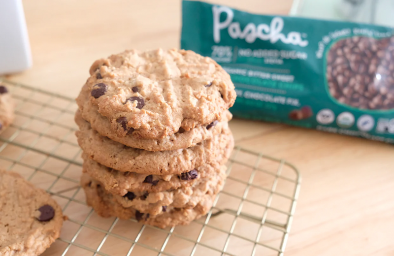 Vegan Peanut Butter Chocolate Chip Cookies by Pascha Chocolate Co - FoodSocial
