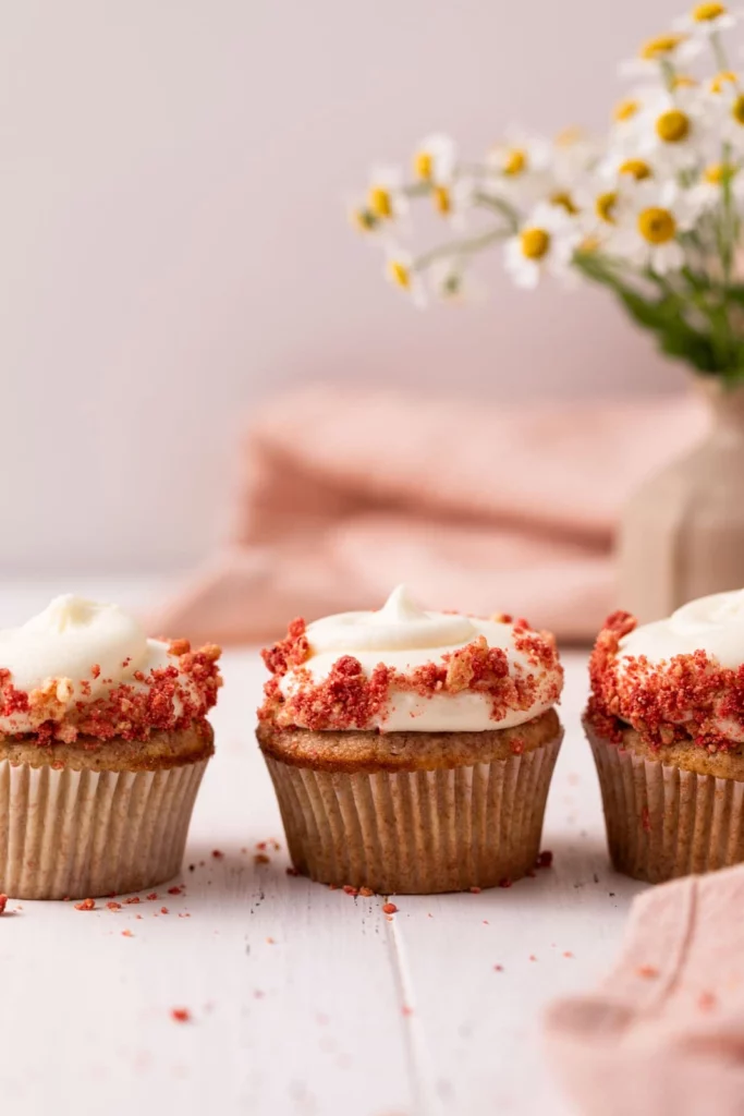 Fresh Strawberry Crunch Cupcakes by The Sweet Occasion - FoodSocial