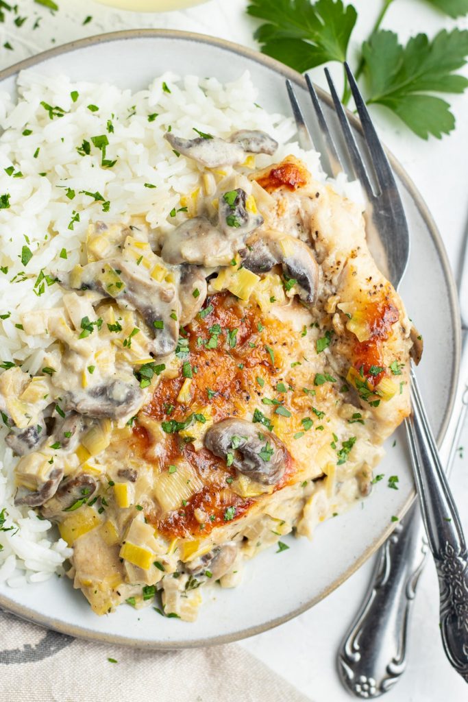 Creamy Dijon Chicken with Mushrooms and Leeks by Priscilla Lawrence - FoodSocial