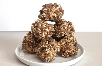 5 Ingredient Energy Bites