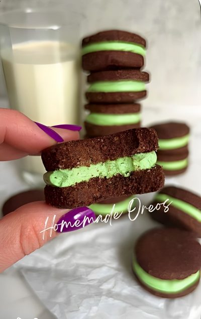 Homemade Oreos