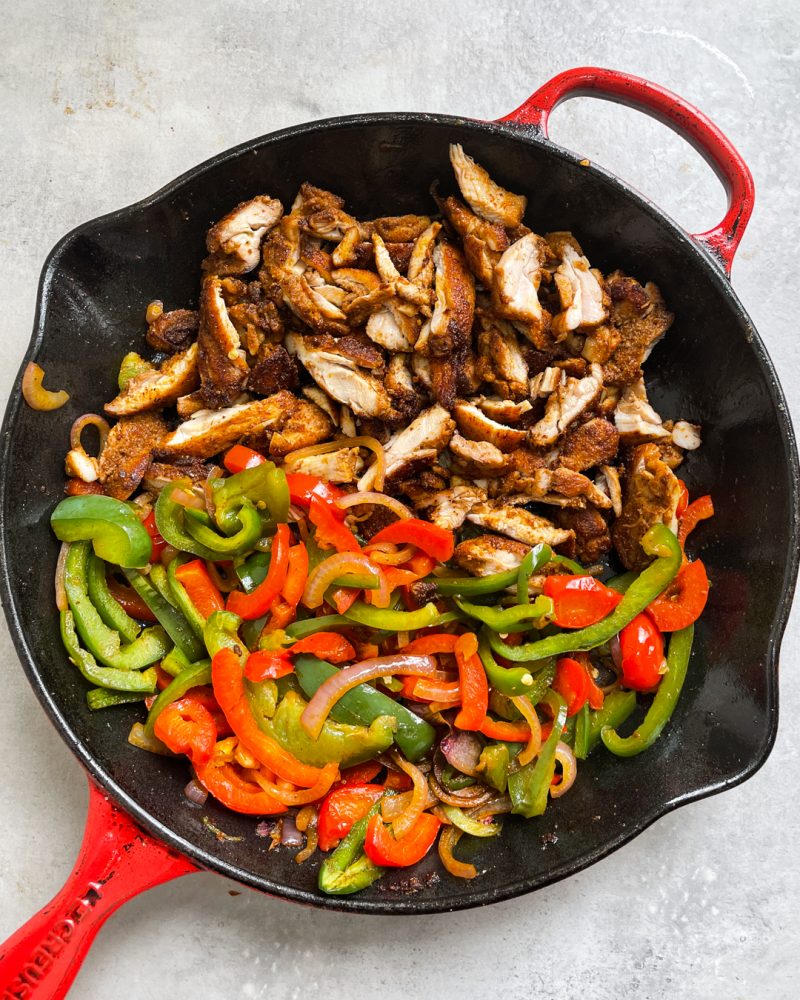 Easy Chicken Fajitas by Primal Gourmet - FoodSocial