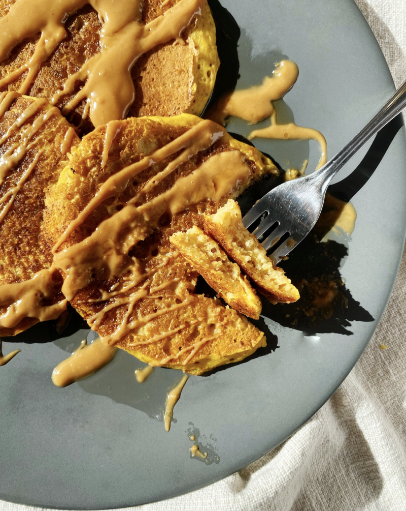 Easy Vegan Pumpkin Pancakes by Riri's Recipes - FoodSocial