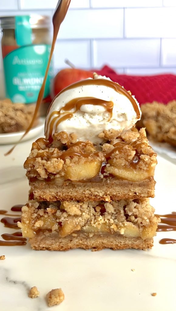Paleo Apple Crumble Bars by colleenshealthylife - FoodSocial