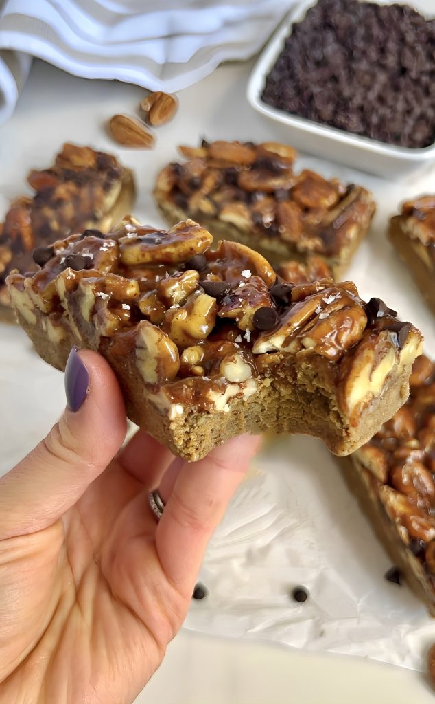 Pecan Pie Protein Bars! by colleenshealthylife - FoodSocial