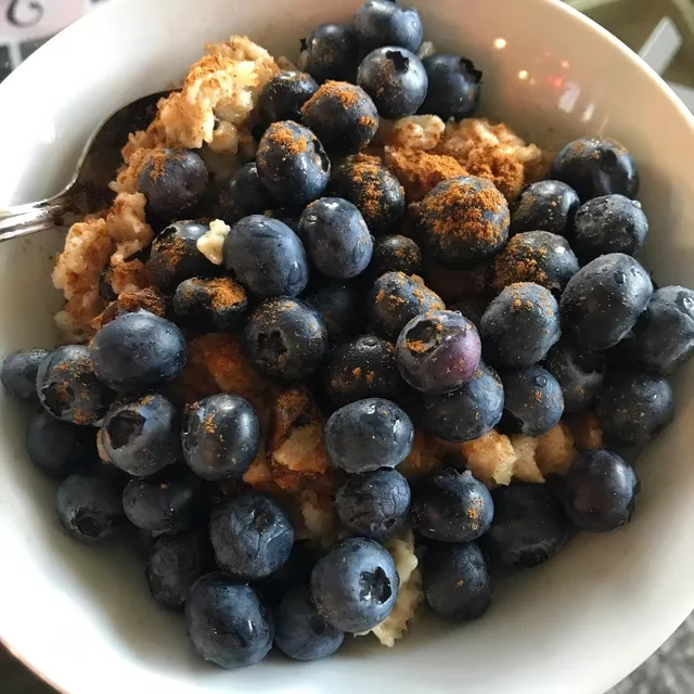 Gluten Free Cinnamon Raisin Oatmeal by allisappetite - FoodSocial