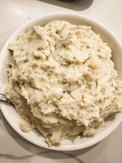 Rustic Roasted Garlic Mashed Potatoes