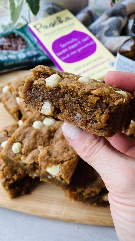 Vegan & Gluten Free Gingerbread White Chocolate Blondies by Fidelia Grace - FoodSocial