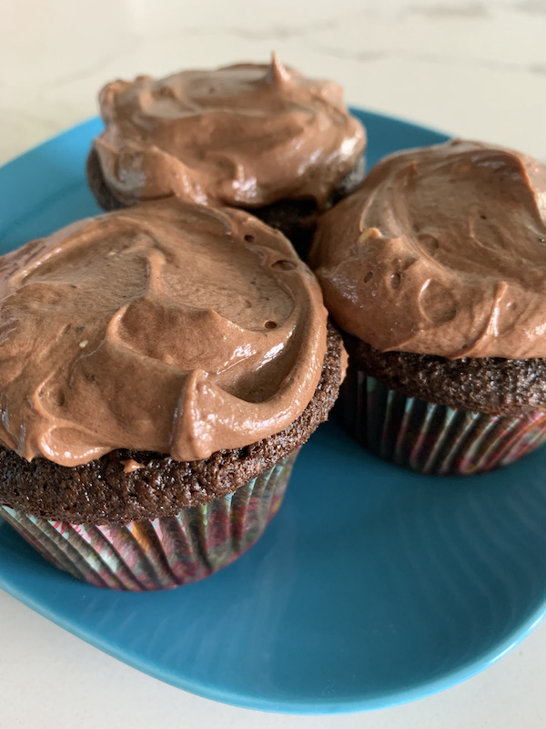 Paleo Chocolate Espresso Cupcakes by Aloha Healthy Eats - FoodSocial