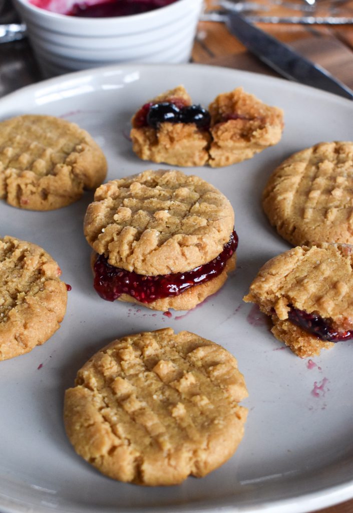 Vegan Peanut Butter and Jelly Cookie Sandwiches by maggiebakesgrace - FoodSocial