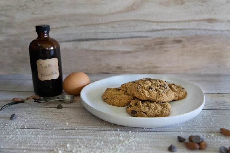 Paleo Chocolate Chip Cookies by Aloha Healthy Eats - FoodSocial