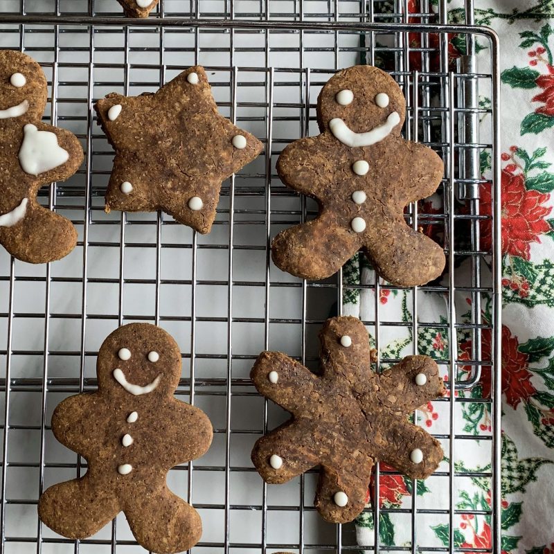 Gingerbread Cookies by joyfuleatsnbeats - FoodSocial