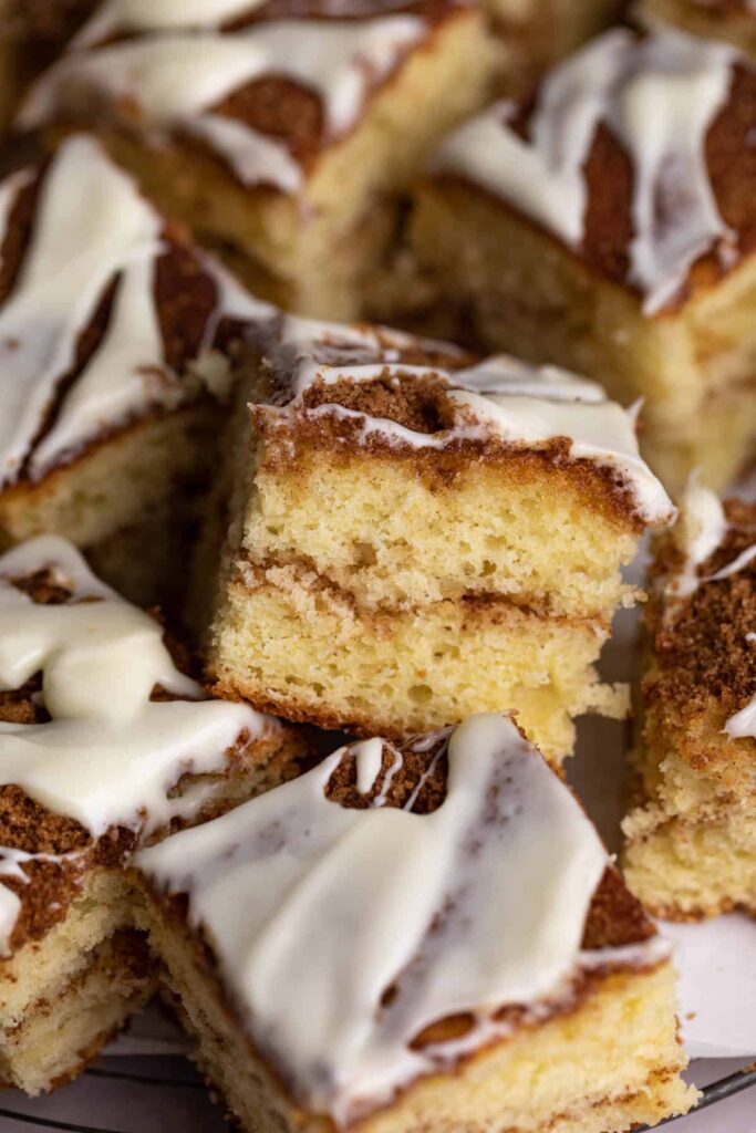 Easy Cinnamon Roll Coffee Cake by The Sweet Occasion - FoodSocial