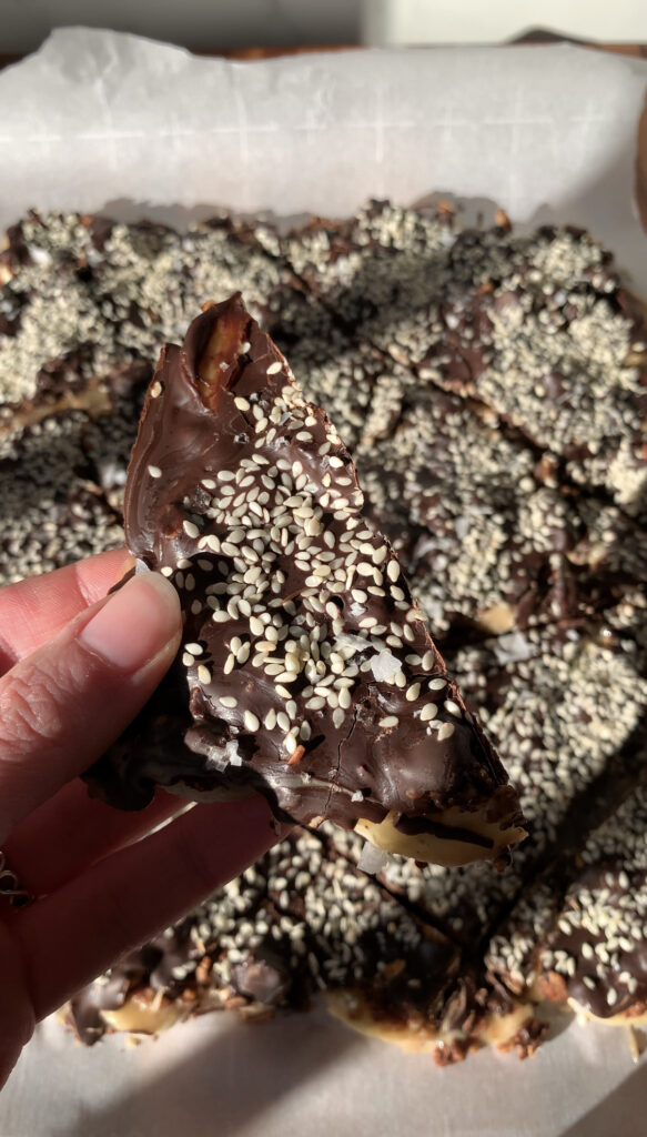 Sesame Granola Banana Bark by Chloe's Creative Kitchen - FoodSocial