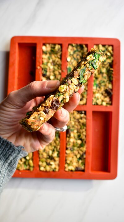 No Bake Spinach Granola Bars