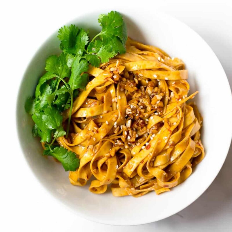 Spicy Chili Garlic Noodles by Christina - FoodSocial