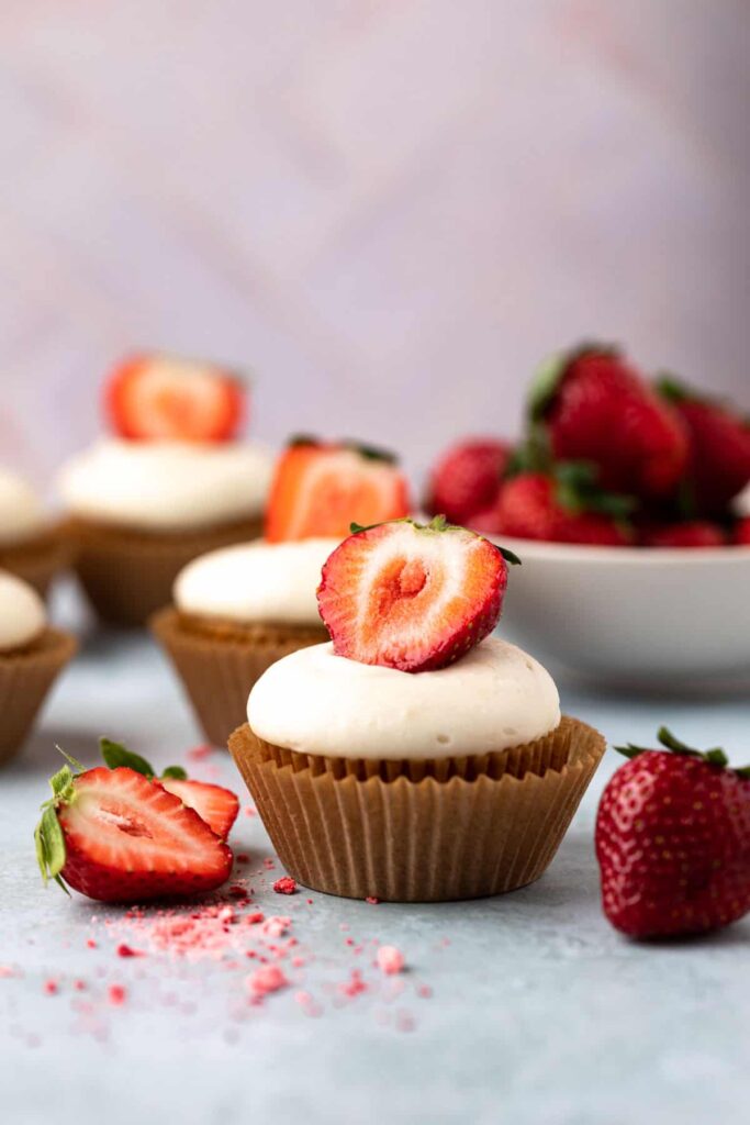 Strawberry Banana Cupcakes by The Sweet Occasion - FoodSocial