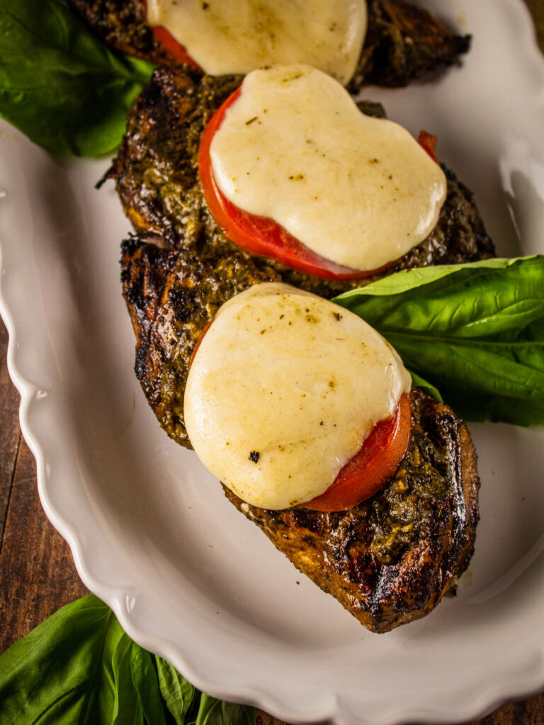 Grilled Chicken Caprese with Pesto by scarlatifamilykitchen - FoodSocial