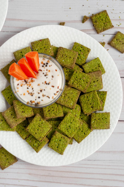 Spinach Protein Crackers