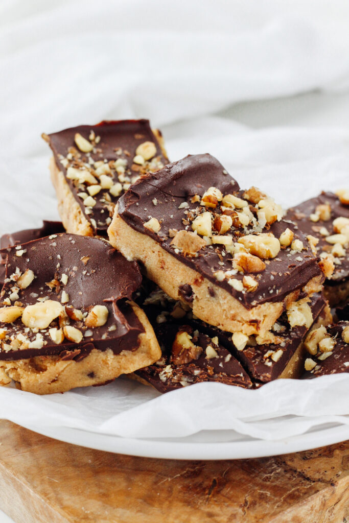 No Bake Banana Bread Bars (gf/vegan) by Kat Condon - FoodSocial