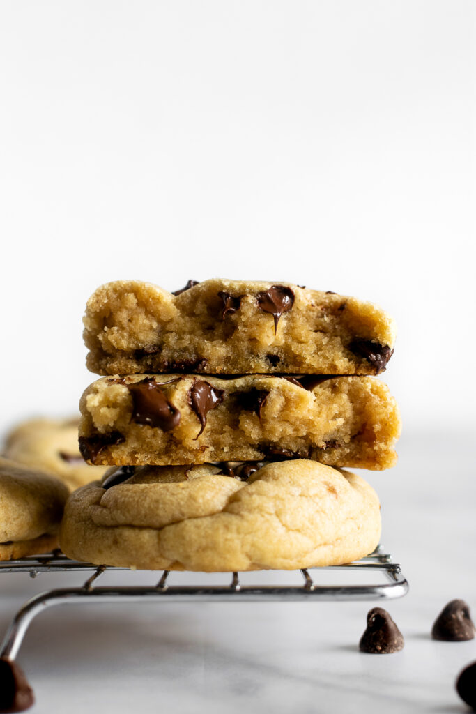 No Butter Chocolate Chip Cookies (Using Coconut Oil!) by Christina - FoodSocial