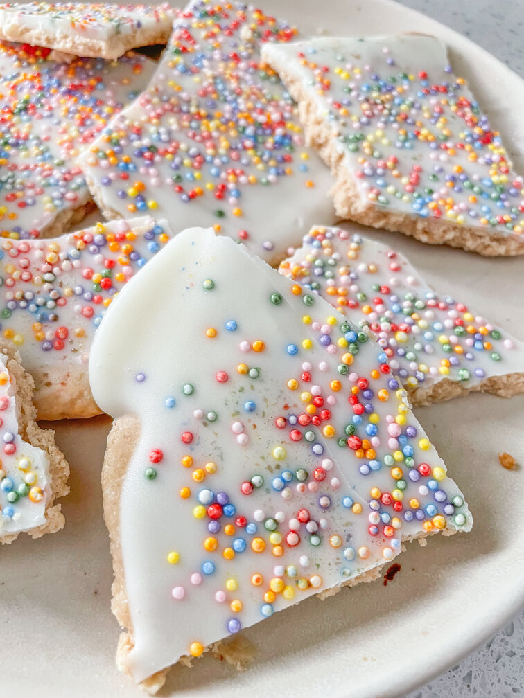Sugar Cookie Protein Bark by Marissaswholelife - FoodSocial