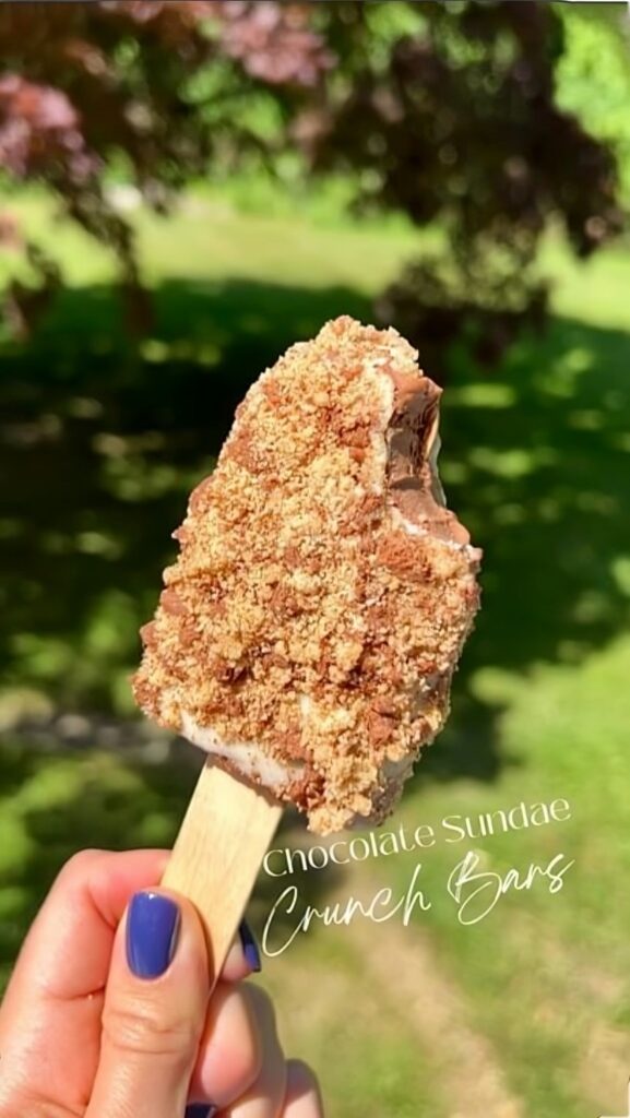 Chocolate Eclair Crunch Bars by colleenshealthylife - FoodSocial