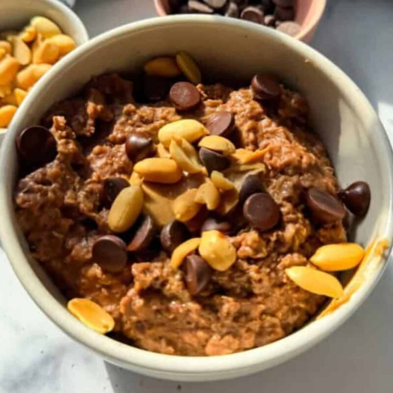 Chocolate Peanut Butter Oatmeal (Gluten Free) by kaylacappiello - FoodSocial
