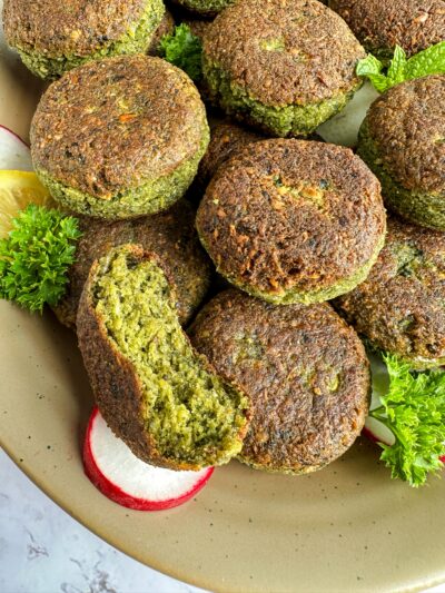 Easy Authentic Falafels (Baked & Fried options)