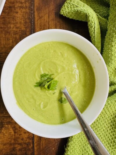 Avocado Cucumber Soup (No Cook Soup)