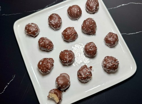 Cookie Dough Bites by glassofweinstein - FoodSocial