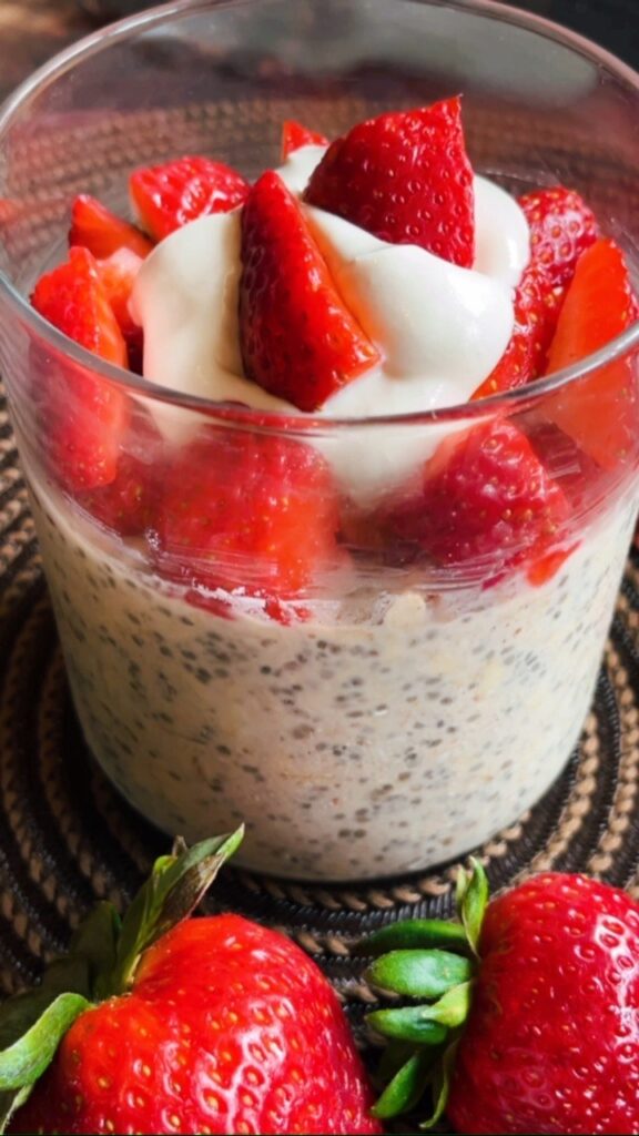 Strawberry Chia Overnight Oats by Christine Hryniszak - FoodSocial